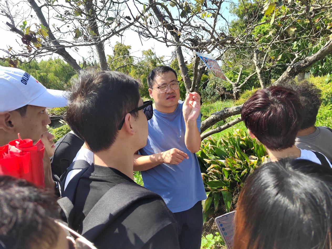 6B4EF5FC4C70E0E0EACAC37FEA961CF3